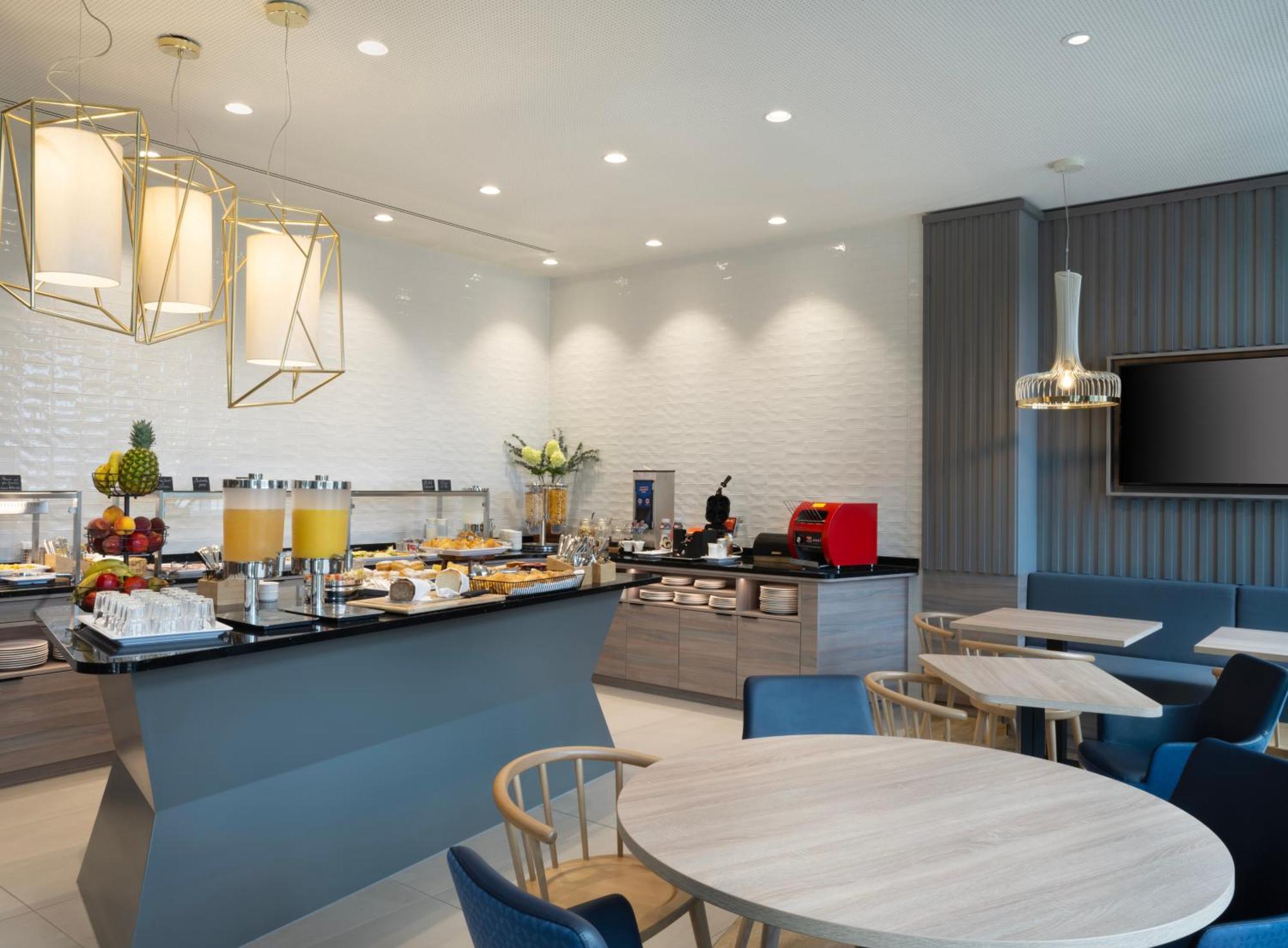 Hampton By Hilton Celle Hotel Eksteriør billede